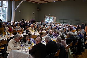 Les retrouvailles à l039;occasion du repas des aînés !